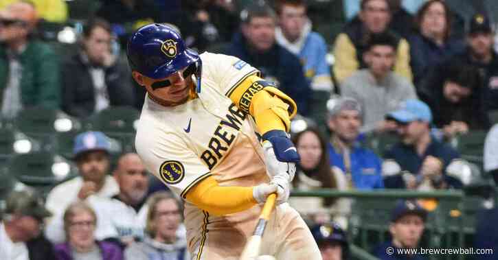William Contreras, offense fuel Brewers 12-4 win over Mariners