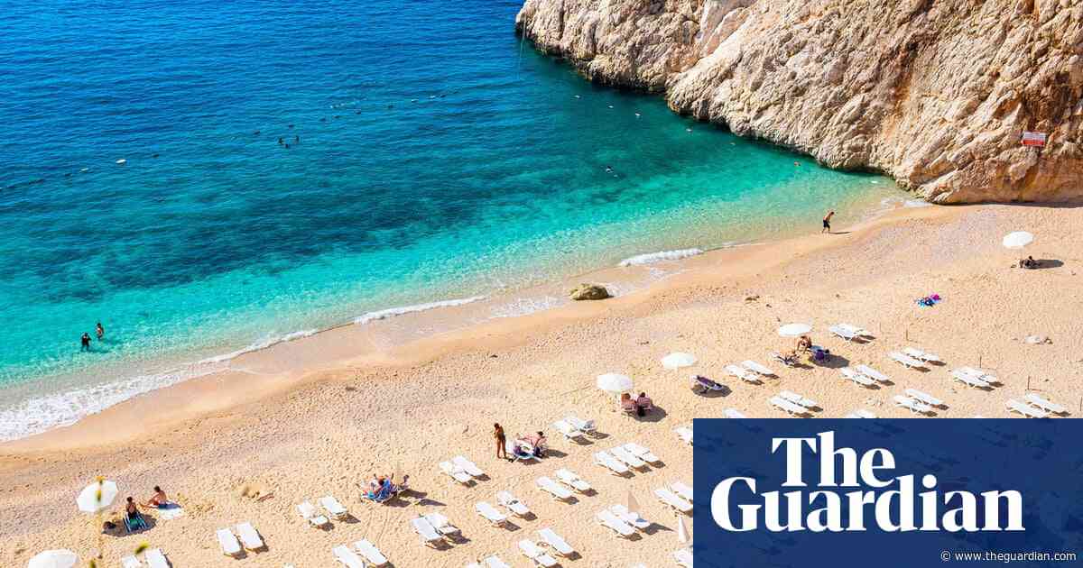 Instagram ads in UK promoting ‘butt lifts’ in Turkey as part of holidays in potential breach of rules
