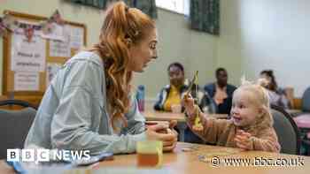 Living near Sure Start centre boosted GCSEs, study suggests