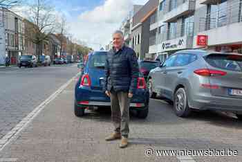 Gemeente stelt al derde plan voor nieuwe Stationsstraat voor: “Een groene winkellaan met veel parkeerplaatsen”