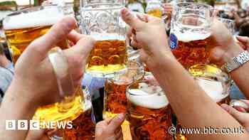 Bavaria mulls cannabis-free Oktoberfest beer party