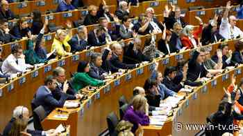 Nach jahrelangen Verhandlungen: EU-Parlament stimmt verschärften Asylregeln zu