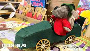 Wiltshire Scrapstore showcases 25 years of 'scrappy treasures'