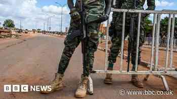 Russian troops arrive in Niger as agreement begins