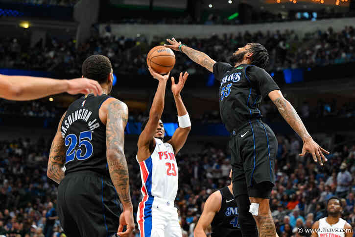 Without their stars, Mavericks fall to Pistons