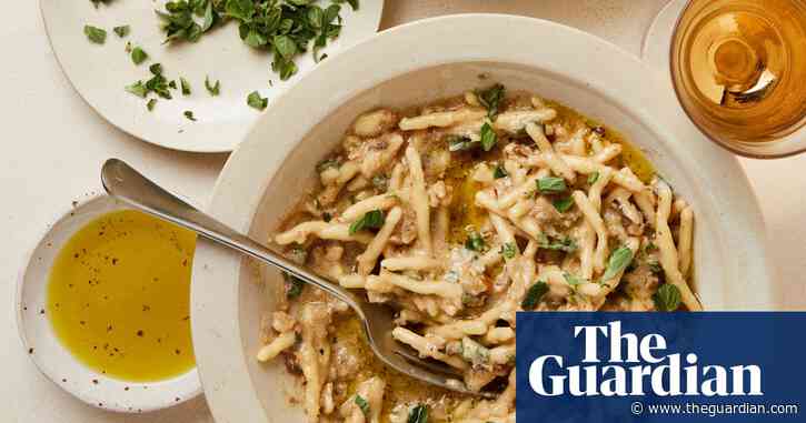 Meera Sodha’s vegan recipe for walnut pasta with oregano | The new vegan