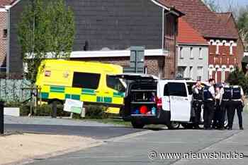 Politie rekent man in die met mes dreigt in woning