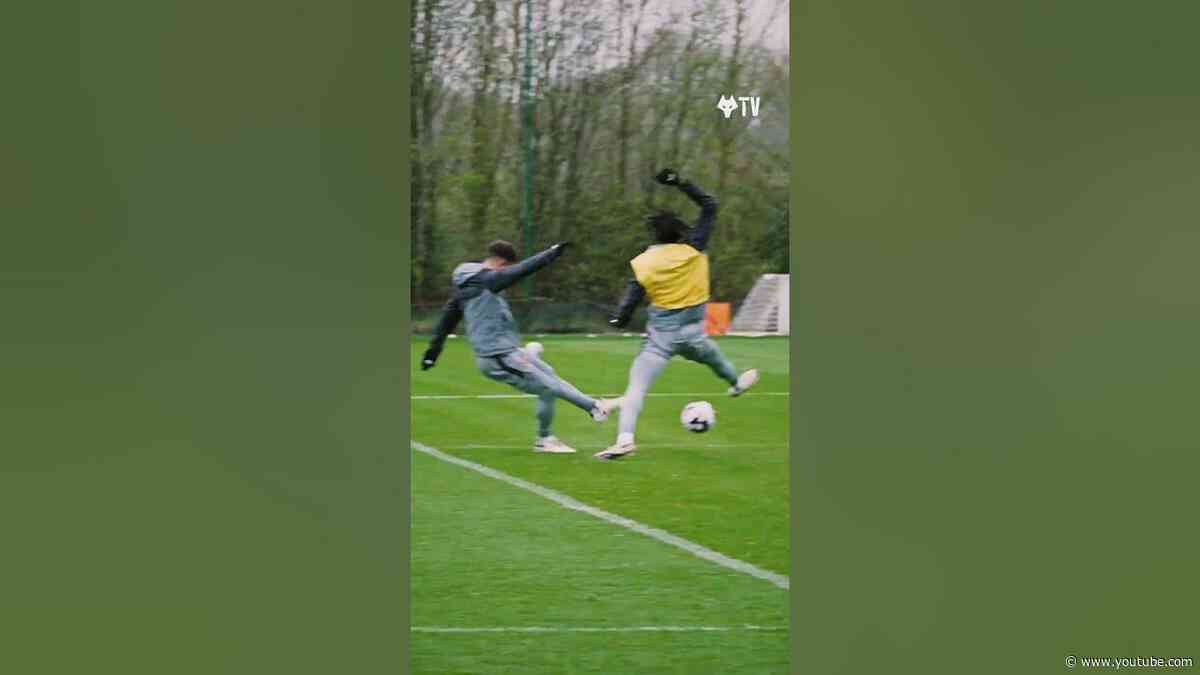 A brilliant Craig Dawson block in training! 😱 #shorts