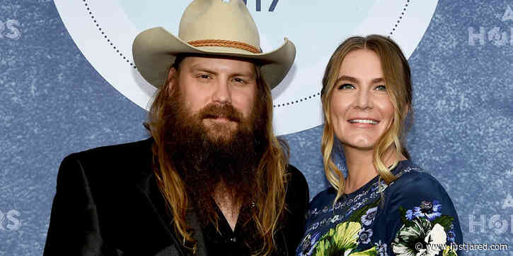 Chris Stapleton Joined By Wife Morgane Performing 'White Horse' & 'Mountains of My Mind' on 'SNL'