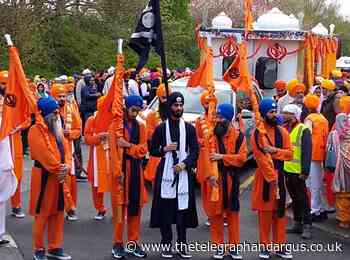Thousands of Sikhs gather for procession around Bradford