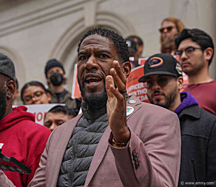Over and out? Public Advocate Jumaane Williams says keeping public access to NYPD radios more critical in wake of Win Rozario police shooting