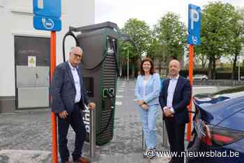 Blink Charging installeert eerste publieke snellader op Brasschaats grondgebied