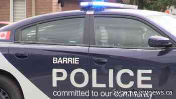 Two people flee after rolling vehicle on Barrie road