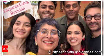 Aamir-Kiran's happy selfie from Laapata Ladies reunion