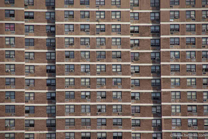 Man fatally shot in Bronx apartment building