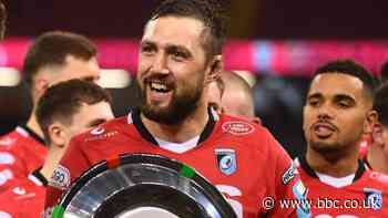 Wales forward Turnbull ends 17-year career