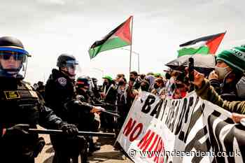 Pro-Palestine protesters cause havoc, closing down Golden Gate Bridge and Brooklyn Bridge