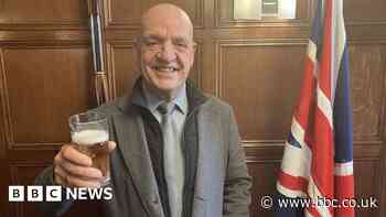 'Emotional' pub landlord to get Freedom of the City