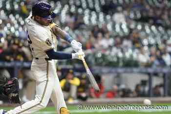Padres break loose for 6 runs in the 5th inning and go on to beat the Brewers 7-3