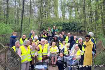 Bewoners wzc De Wand bezoeken Park Pakawi