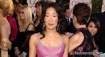 Great Outfits in Fashion History: Sandra Oh at the 2005 Golden Globes