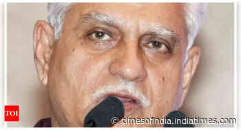 Bombay HC refuses to grant interim relief to Ramesh Sippy