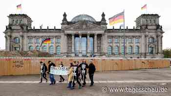Berliner Regierungsviertel: Weiterer Klimaaktivist beginnt Hungerstreik