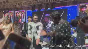 Ranveer Singh danced at Shankar's daughter's reception