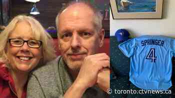 Woman touched after Blue Jays star offers to sign jersey for ailing husband