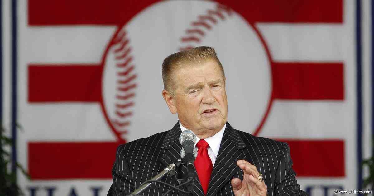Whitey Herzog, Hall of Fame old-school manager of Cardinals and Royals, dies at 92