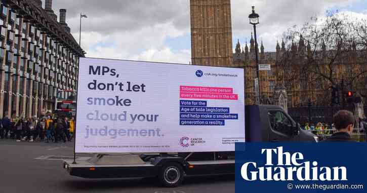 MPs vote for smoking ban despite Tories’ division over policy
