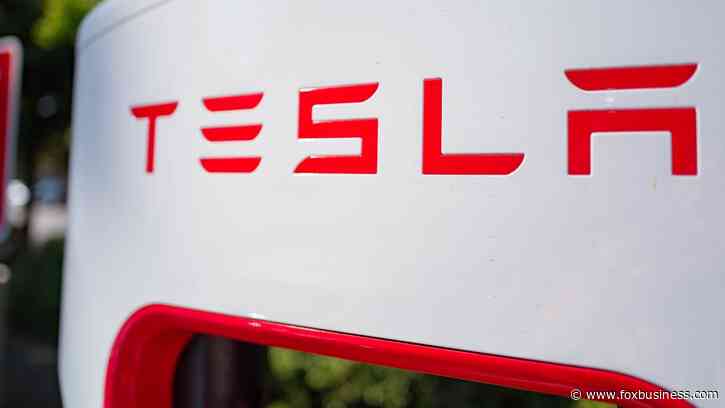 Tesla to lay off more than 10% of workforce