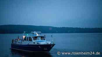 Mann (79) muss stundenlang auf Segelboot im Starnberger See ausharren