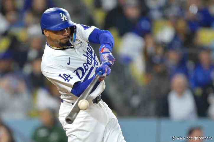 Mookie Betts fuels another Dodgers win with 5-hit game