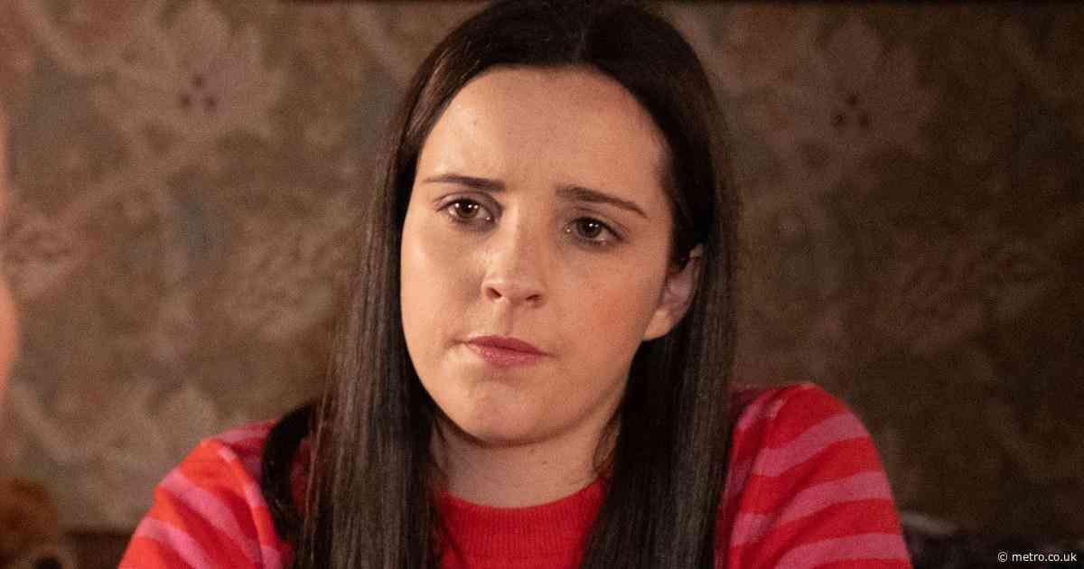 Major development for Amy as she lands poignant new role in Coronation Street