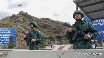 Einst Schutzmacht Armeniens: Russland zieht offenbar Soldaten aus Berg-Karabach ab