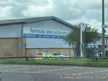 Oxford: Police on scene at Watlington Road industrial park