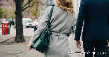 'I'm questioning my entire relationship over the way my boyfriend walks'