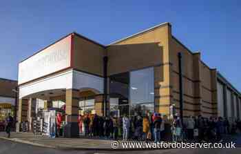 Iceland opens The Food Warehouse in Apsley, Hemel Hempstead
