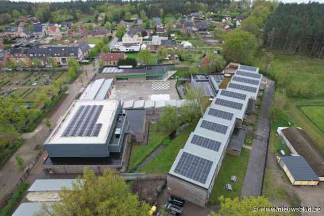 353 zonnepanelen voorzien school en sporthal Rauw van groene stroom