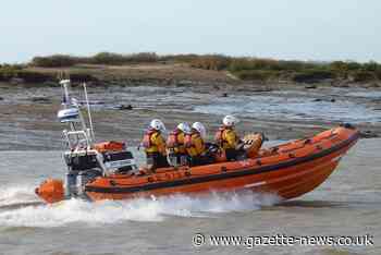Mersea lifeboat launched after vessel runs aground