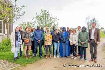 Senegalese delegatie uit KeMoPoDi brengt bezoek aan zustersteden Deinze en Lievegem