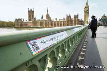 Westminster Bridge targeted in testicular cancer campaign