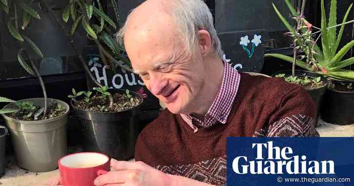 Man died after swallowing conkers at care home, inquest hears