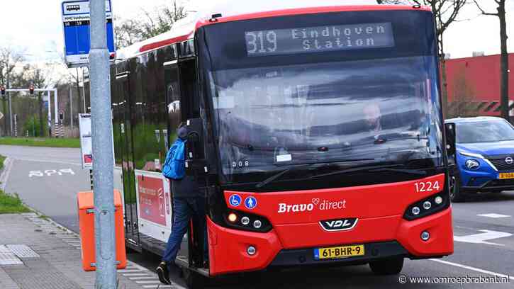 Bussen protesteren tegen geweld: 'Blijf van mensen in uniformen af'