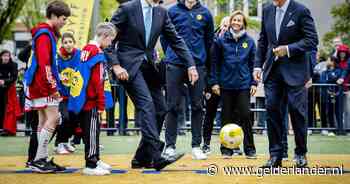 Spaanse koning Felipe tegen Guus Hiddink: ‘Geen tijd voor Champions League, ik heb een staatsbanket’