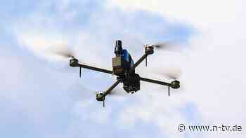 Fabrik, Radarstation, Flugplatz: Ukrainische Drohnen attackieren gleich mehrere Ziele