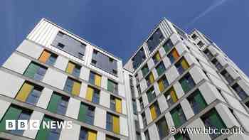 Teenager in hospital after sixth-floor fall