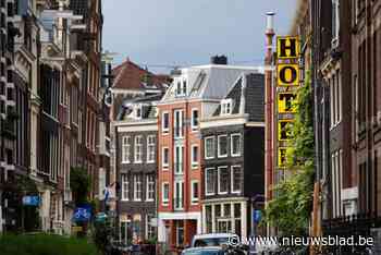 Amsterdam gaat strijd aan met ‘overtoerisme’ en verbiedt bouw nieuwe hotels
