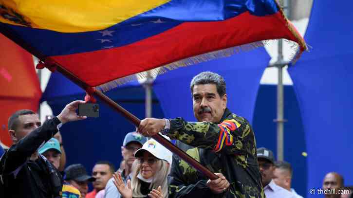 Biden administration reinstates sanctions on Venezuelan oil